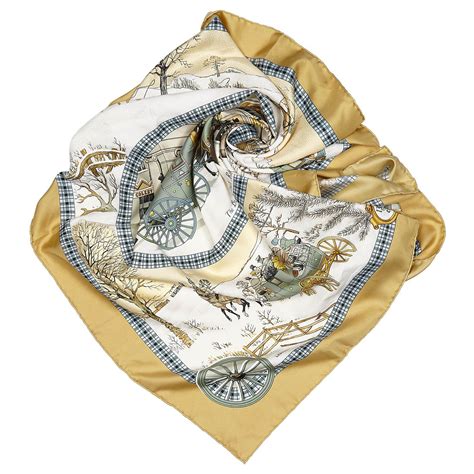 foulard de soie hermes|foulards carré Hermes.